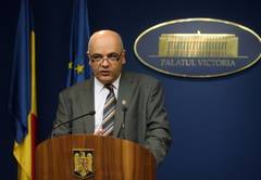 profesionistii-nu-au-loc-in-sistem
